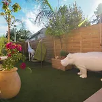 Lion Blanc