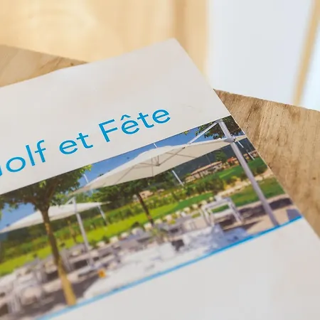 Lion Blanc Hotell