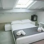 Lion Blanc Hotel