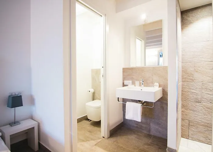 Lion Blanc 3* Saint-Tropez